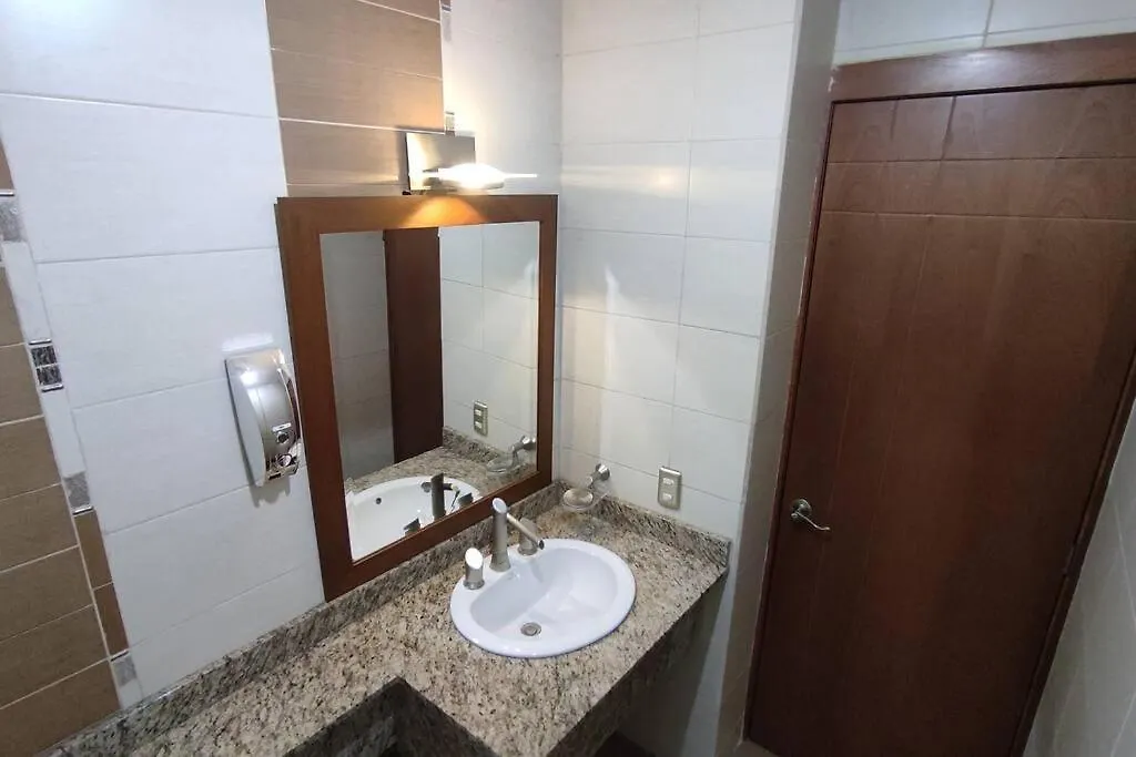 Appartamento Amplio Departamento, Sector Parque La Carolina Quito